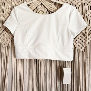 Halara White Crop Athletic Top – Size Large (NWT)